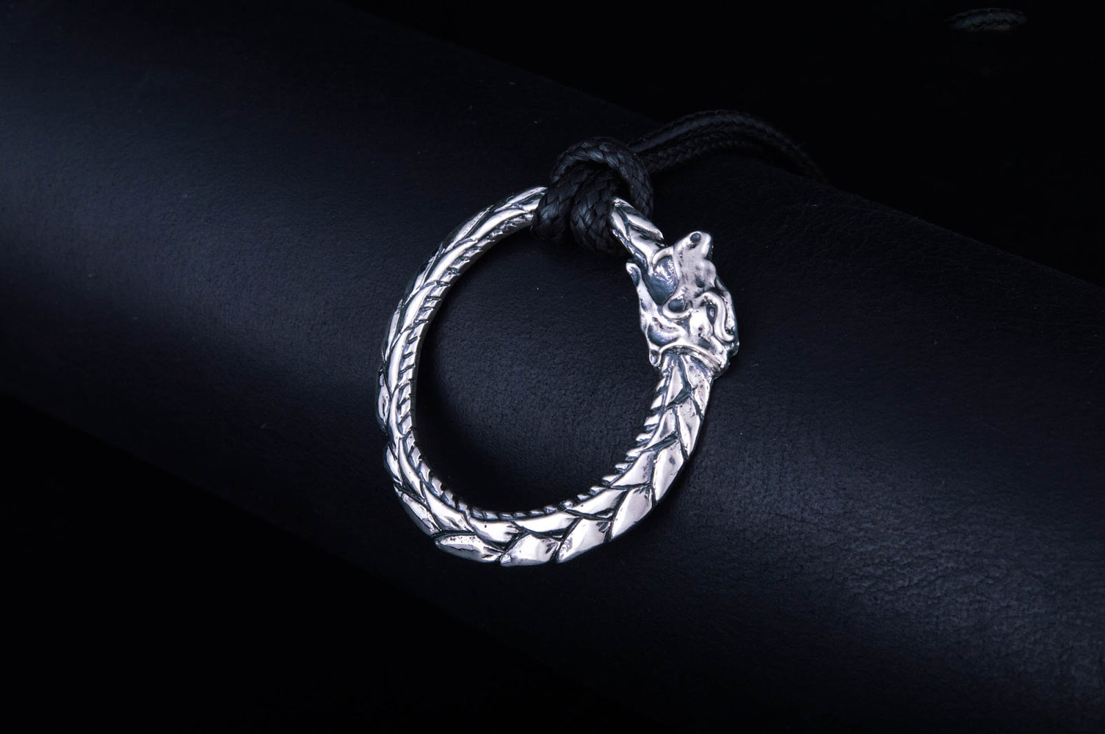 Pendentif Ouroboros Viking — Argent 925