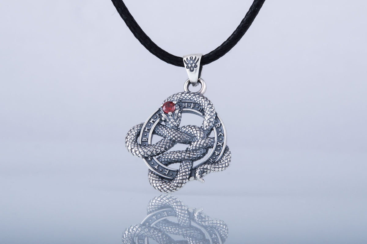 Pendentif Serpent et Runes pierre rouge — Argent 925