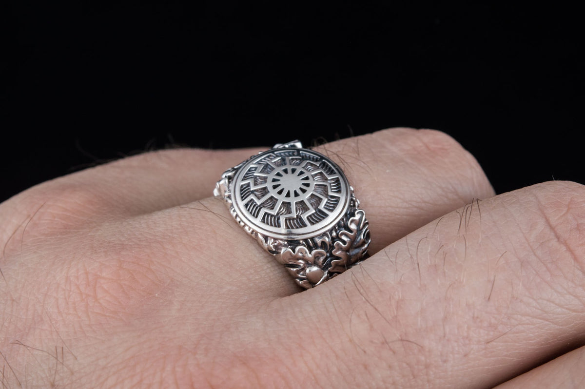 Bague Soleil Noir et Feuilles de Chêne Ivar — Argent 925