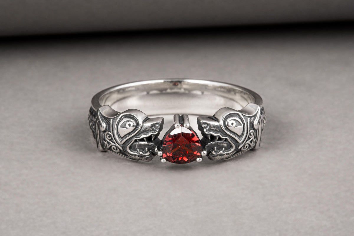 Bague Loup et Fenrir sertie de pierres — Argent 925