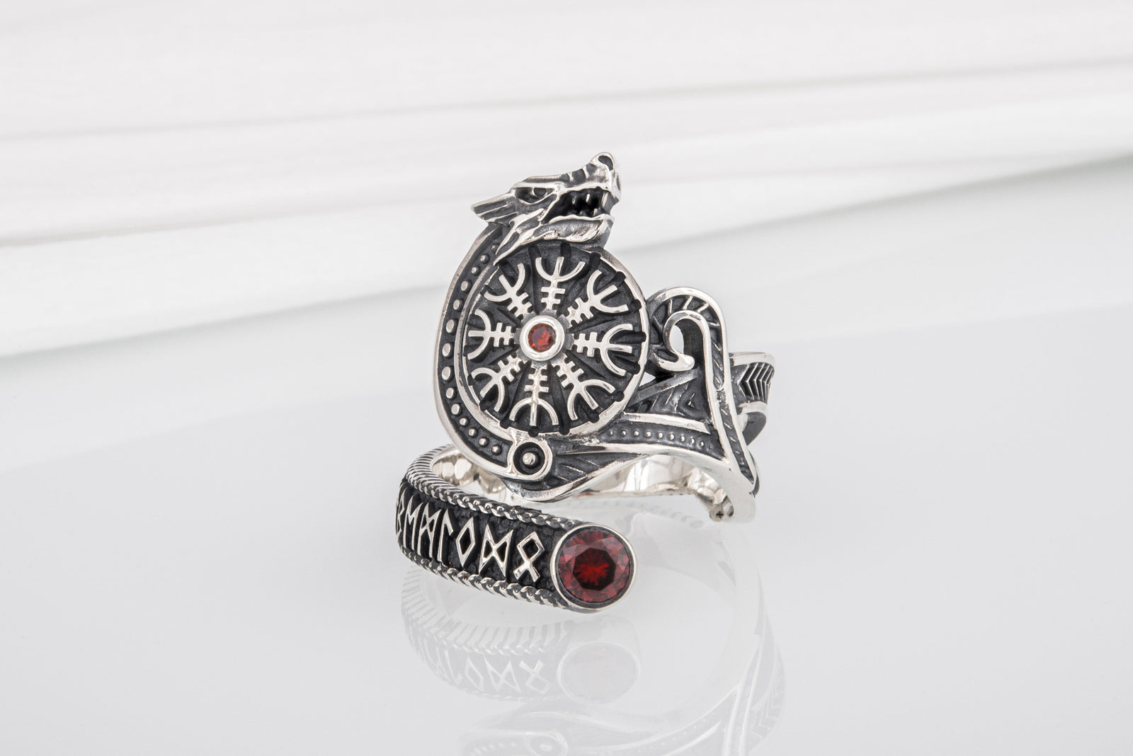 Bague Vegvisir et Loup pierre rouge — Argent 925
