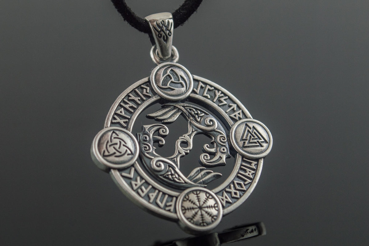 Pendentif Odin et Corbeau — Argent 925