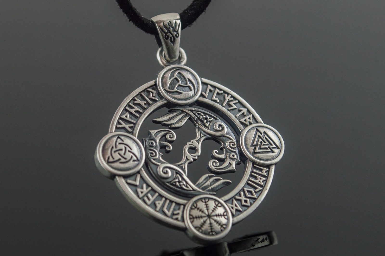 Pendentif Odin et Corbeau — Argent 925