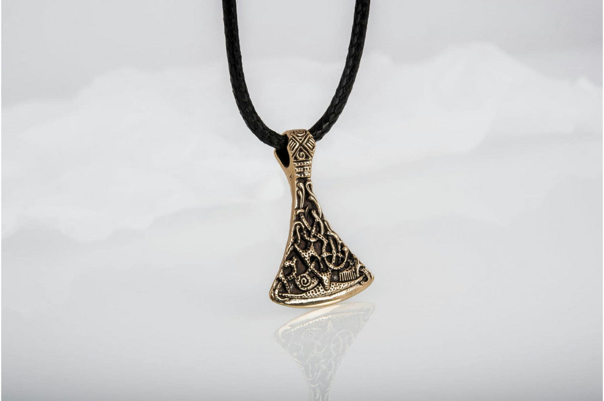 Pendentif Hache et Ornement Bjorn — Bronze