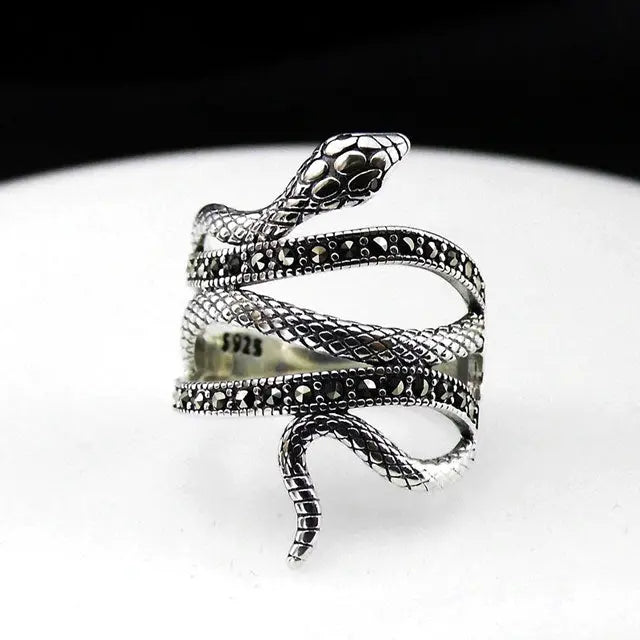 BAGUE SERPENT DOMINANT (ARGENT) - Viking Héritage