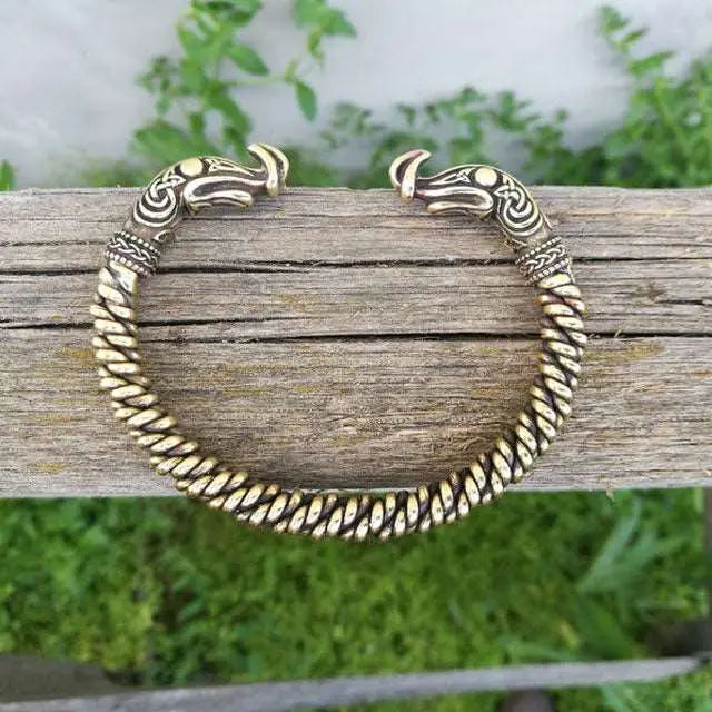 BRACELET RAGNAR LOTHBROK VIKINGS BRONZE MASSIF - Viking Héritage