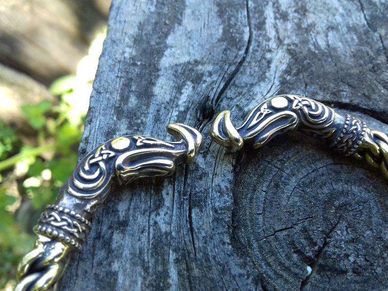 BRACELET RAGNAR LOTHBROK VIKINGS BRONZE MASSIF - Viking Héritage