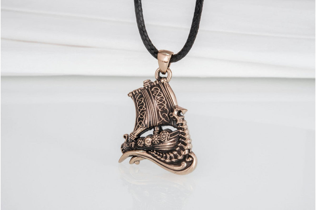 Pendentif Drakkar Ragnar — Bronze