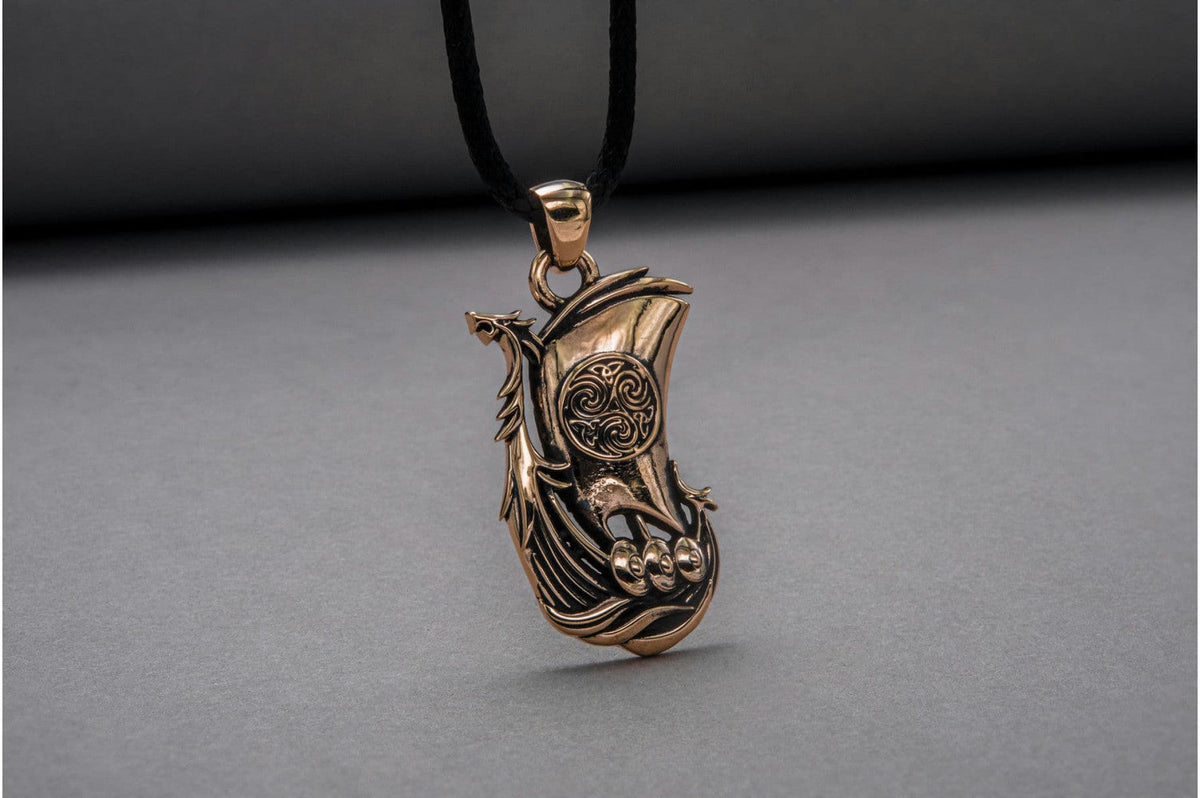 Pendentif Drakkar et Ornement — Bronze