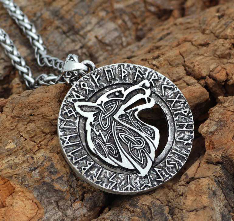 COLLIER LOUP FENRIR - RUNES - Viking Héritage