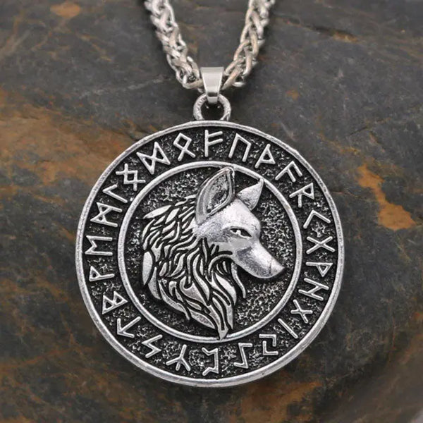Collier Loup Geri - Runes | Viking Héritage