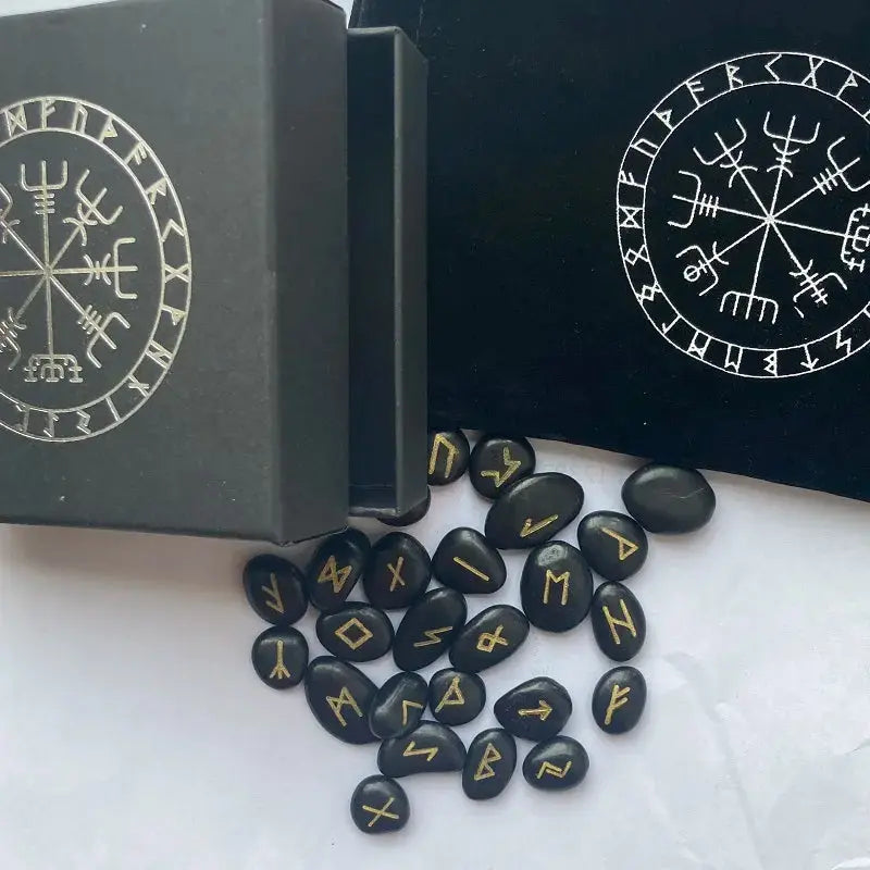 Ensemble de 25 Pierres Runiques Viking Gravées - Viking Héritage