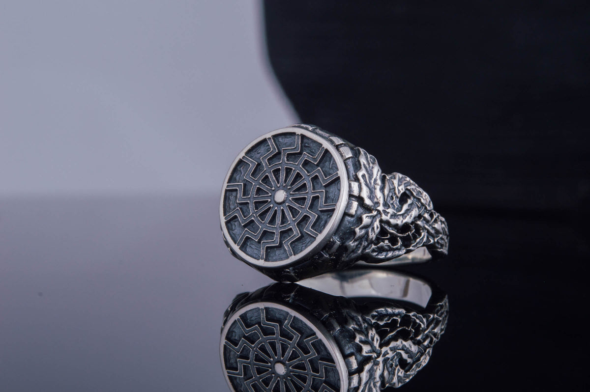 Bague Soleil Noir et Feuilles de Chêne Ragnar — Argent 925