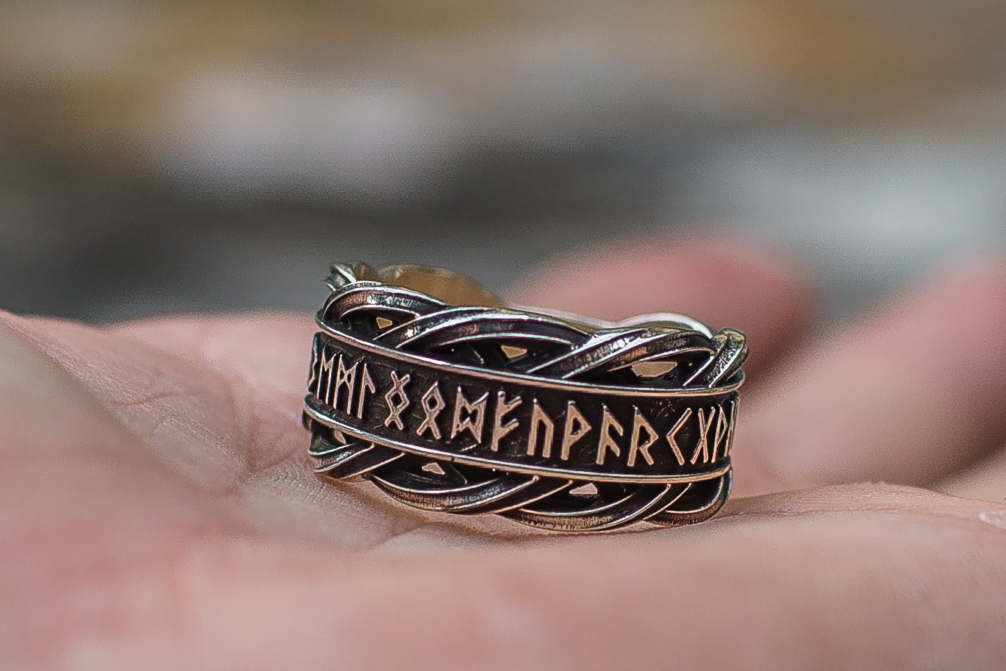 Bague Futhark Ancien et Runes Runique — Argent 925