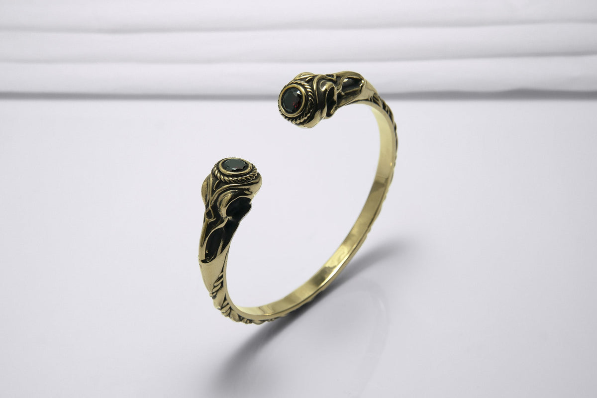 Bracelet Corbeau et Tête de Mort pierre rouge — Bronze